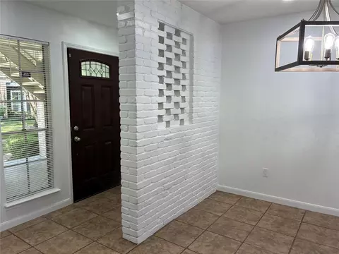 13026 Trail Hollow Dr #3026, Houston, TX 77079