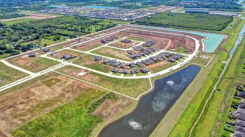 View/Area - 654 Cherry Tree Dr, La Marque, TX 77568 photo 1 of 2