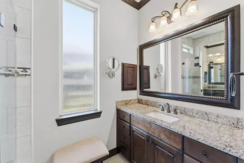Bath - 3814 Dortmund, Spring, TX 77386 photo 4 of 7