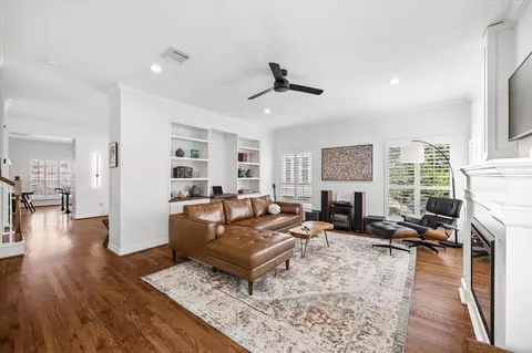 1703 Stacy Crst, Houston, TX 77008
