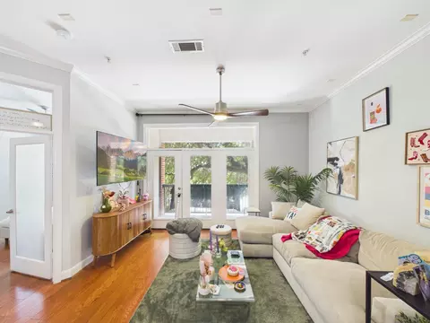 300 St Joseph Pkwy #114, Houston, TX 77002