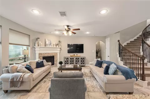 Living - 24114 Willow Rose Dr, Spring, TX 77389 photo 3 of 4
