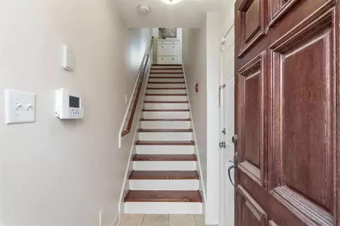 Entry Way - 2424 Navigation Blvd #D, Houston, TX 77003 photo 1 of 1