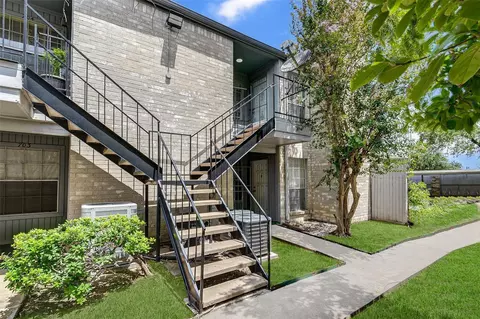 6500 Sands Point Dr #602, Houston, TX 77074
