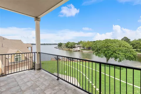 11450 Ketch Ct, Willis, TX 77318