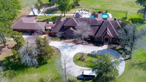 10210 Stidham Rd, Conroe, TX 77302