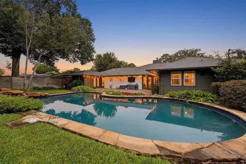 4517 Willowbend Blvd, Houston, TX 77035