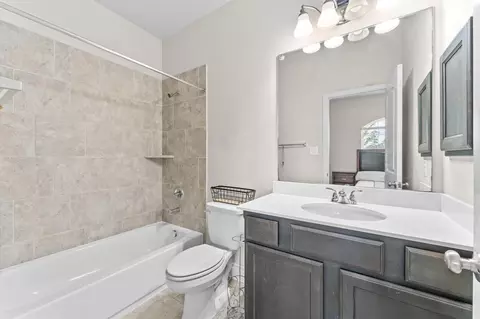 Bath - 27172 Devyn Forest Ln, Spring, TX 77386 photo 1 of 2