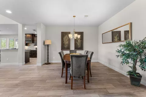 Dining - 27172 Devyn Forest Ln, Spring, TX 77386 photo 1 of 4