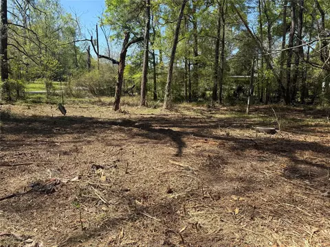 84 County Road 3708, Splendora, TX 77372