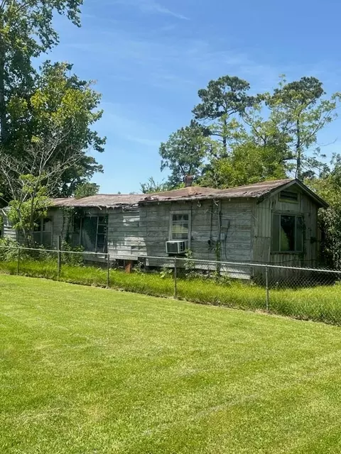 5822 Gaston St, Houston, TX 77016