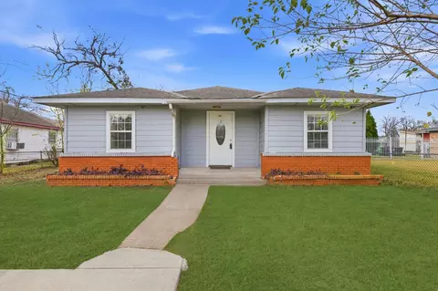 2411 Leffingwell St, Houston, TX 77026
