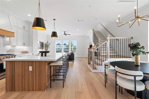 1614 Ojeman Rd #I, Houston, TX 77055