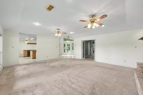 Living - 98 Glenheath, Trinity, TX 75862 photo 3 of 6