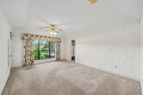 Bedroom - 98 Glenheath, Trinity, TX 75862 photo 2 of 8