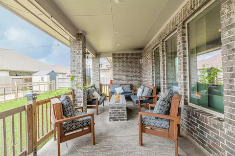 Exterior - 7810 Leighton Trl, Pasadena, TX 77505 photo 6 of 6