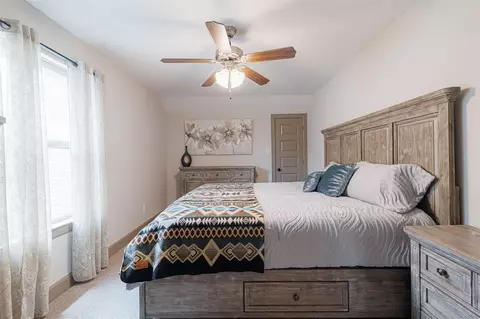 Bedroom - 7810 Leighton Trl, Pasadena, TX 77505 photo 2 of 3