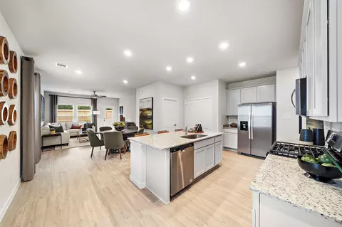 Kitchen - 16960 Hazelnut Dr, Conroe, TX 77302 photo 1 of 2