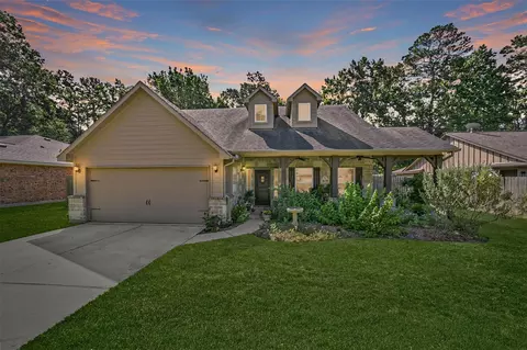 16338 Azimuth Dr, Crosby, TX 77532
