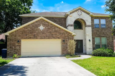 17903 Pleasantglen Ct, Spring, TX 77379