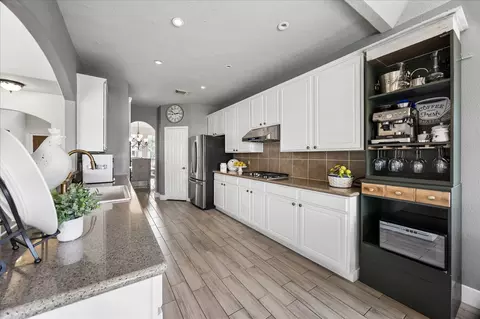 Kitchen - 20923 Wind Field Ln, Spring, TX 77379 photo 1 of 1
