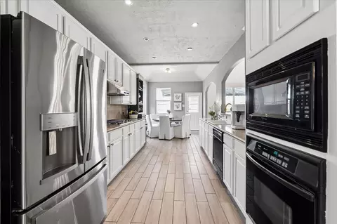 Entry Way - 20923 Wind Field Ln, Spring, TX 77379 photo 4 of 4