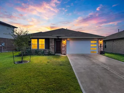 8207 Sugar Cane Ln, Rosharon, TX 77583