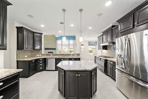 Kitchen - 3810 Everly Bend Dr, Spring, TX 77386 photo 2 of 3
