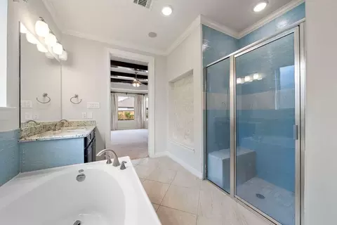 Bath - 3810 Everly Bend Dr, Spring, TX 77386 photo 3 of 7