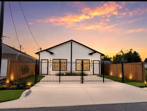 7993 Attwater St, Houston, TX 77028