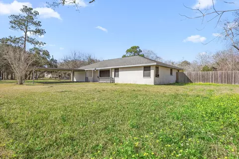13038 4th St, Santa Fe, TX 77510