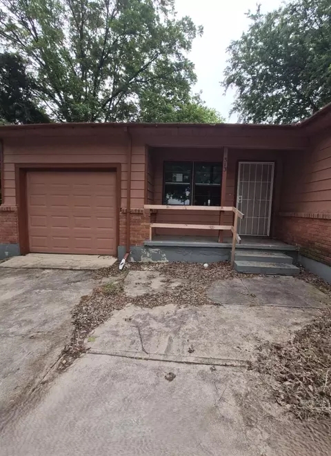 313 Elm St, Copperas Cove, TX 76522