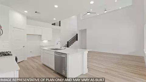611 Paisley Harbor Ct, Conroe, TX 77304 photo 3