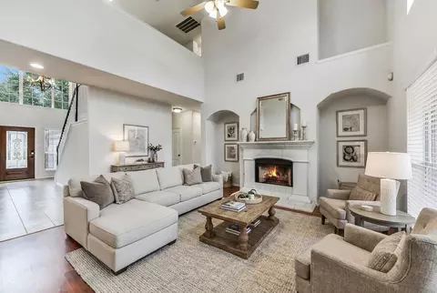 522 Cedar Point Dr, League City, TX 77573