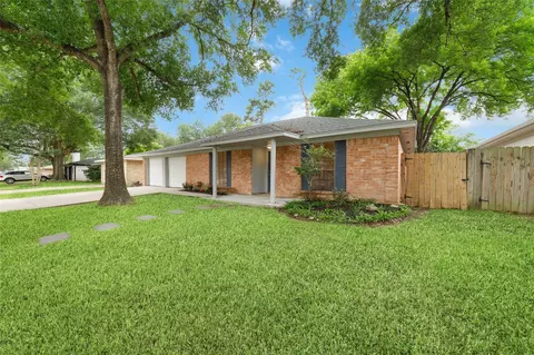 Exterior - 5023 Monteith Dr, Spring, TX 77373 photo 2 of 4
