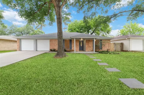 5023 Monteith Dr, Spring, TX 77373
