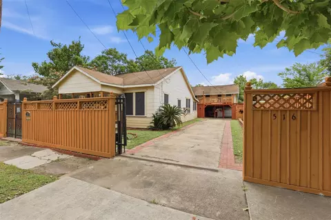 516 Everton St, Houston, TX 77003