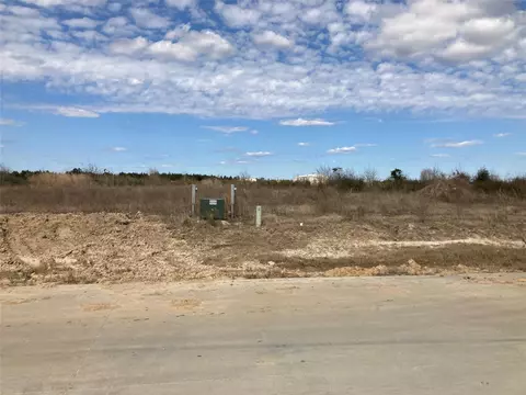1033 Road 5601, Cleveland, TX 77327