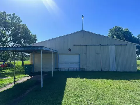 9627 Cardinal Rd, Beasley, TX 77417 photo 1