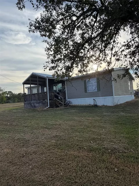 7 Kathy Ln, Huntsville, TX 77320