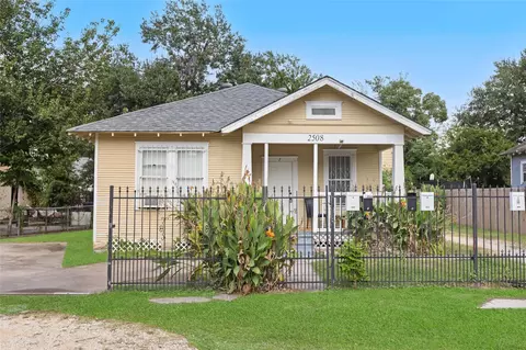 2508 Everett St, Houston, TX 77009