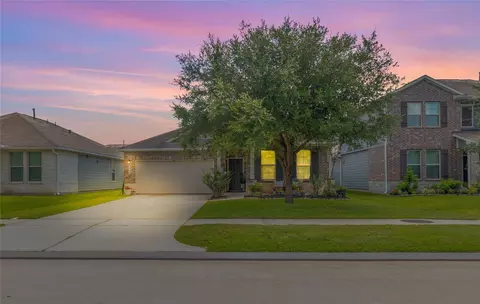 24714 Crimson Pine Dr, Huffman, TX 77336