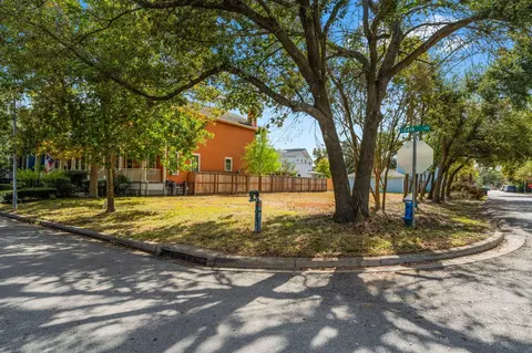 602 E 24th Street St, Houston, TX 77008