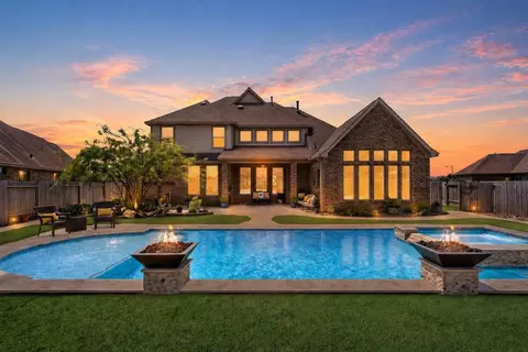 1707 Waterlilly River Ln, League City, TX 77573