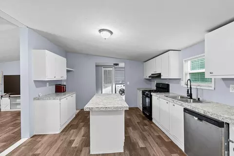 Kitchen - 139 Malcom St, Ames, TX 77575 photo 1 of 1