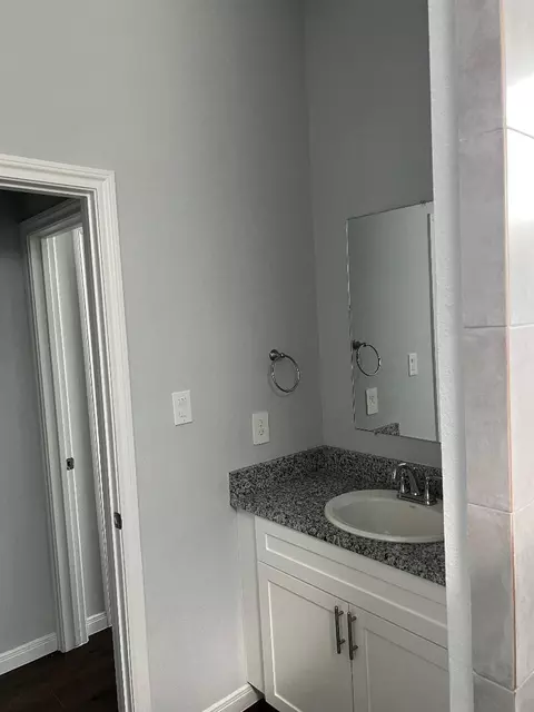 Bath - 18819 Luminescent Ln, Spring, TX 77379 photo 2 of 2
