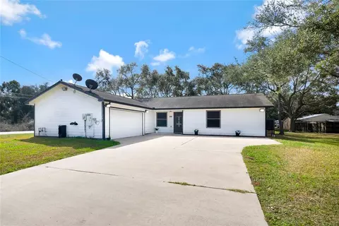 3618 Mitchell Ln, Bacliff, TX 77518 photo 1