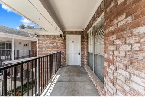 14333 Memorial Dr #95, Houston, TX 77079