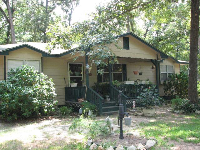 208 Lizzard Trl, Trinity, TX 75862 photo 1