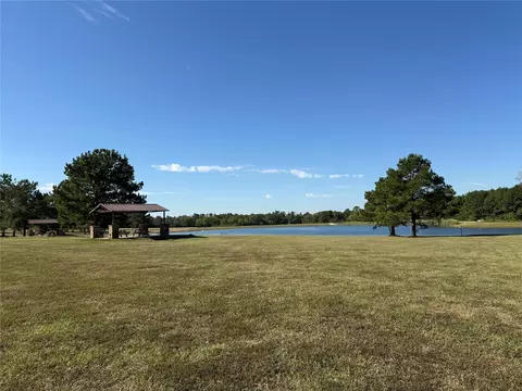 15895 Ridge Oak Rd, Willis, TX 77378